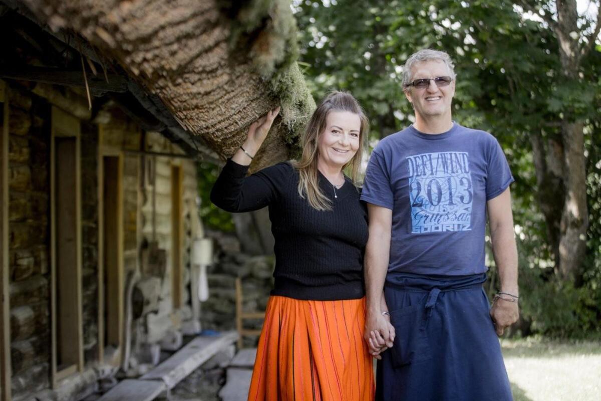 Muhu Tonise Talu Hotel Liiva  Kültér fotó